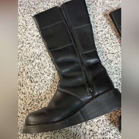 Y2K Dr Marten Calf High Platform Heel Round Toe Airwair Boots - Picture 3 of 12